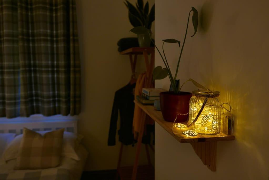 Holiday home Cosy Hygge/ Scottish Themed By Loch Ness *